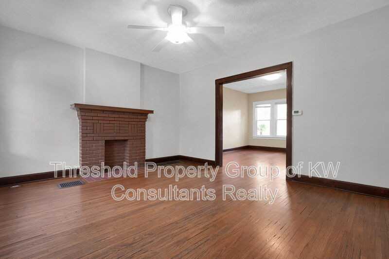 1126 Northwest Blvd - Photo 2 of 24