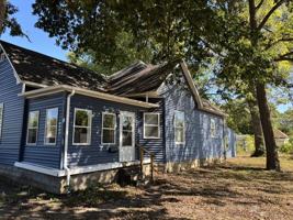 featured image of 1220 S 11th St