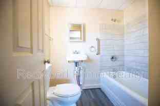 908 Main St - Photo 1 of 1