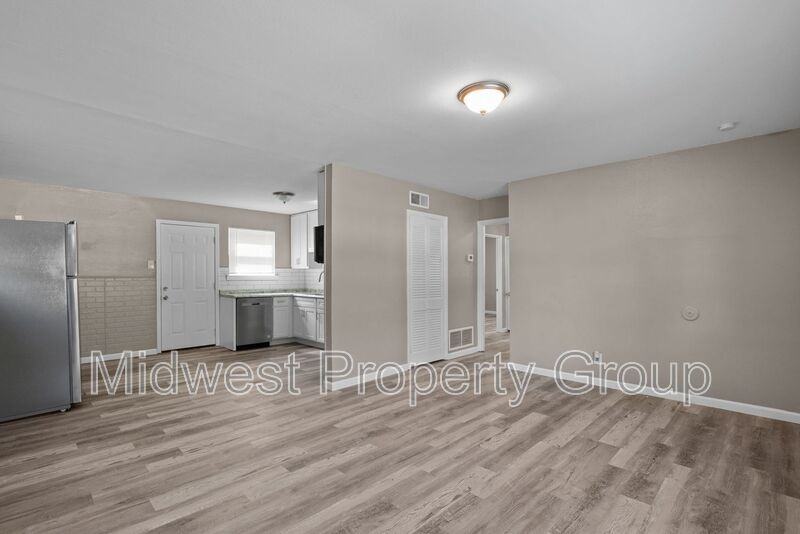 23 Juno Dr - Photo 4 of 17