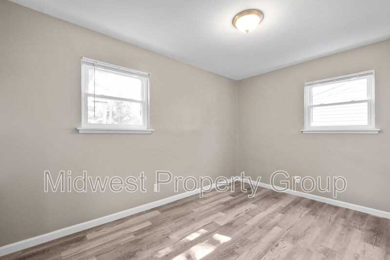 23 Juno Dr - Photo 6 of 17