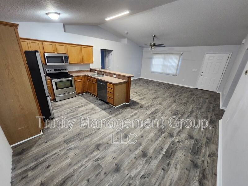 9095 E China Grove Ln - Photo 5 of 10