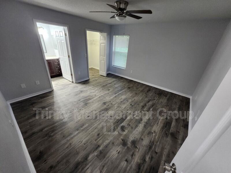 9095 E China Grove Ln - Photo 6 of 10