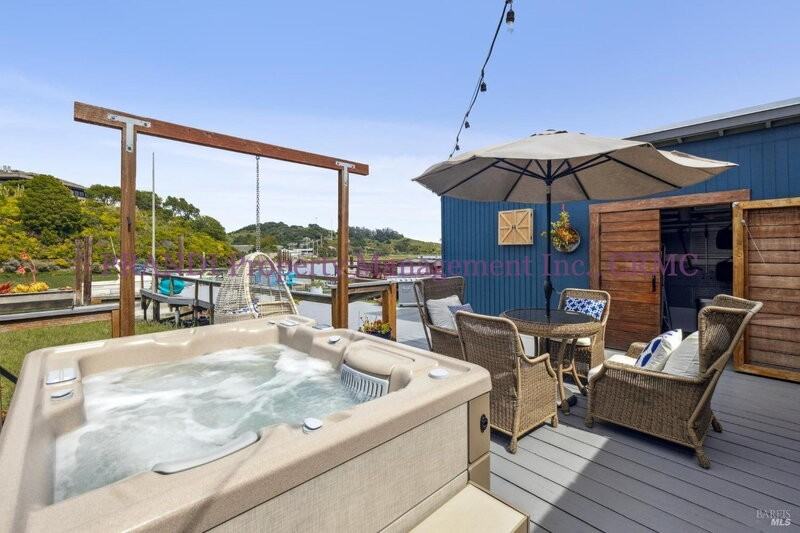 35 Greenbrae Boardwalk - Photo 2 of 25