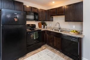 featured image of 2915 Williamsburg Ln