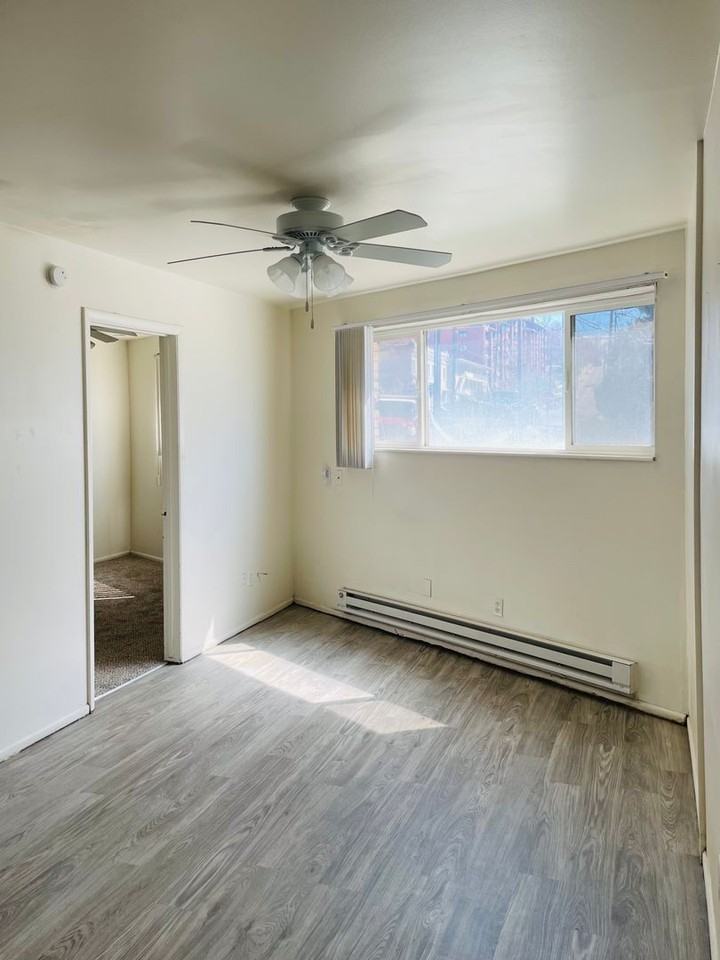 Victoria Canyon Apartments - Photo 5 of 35