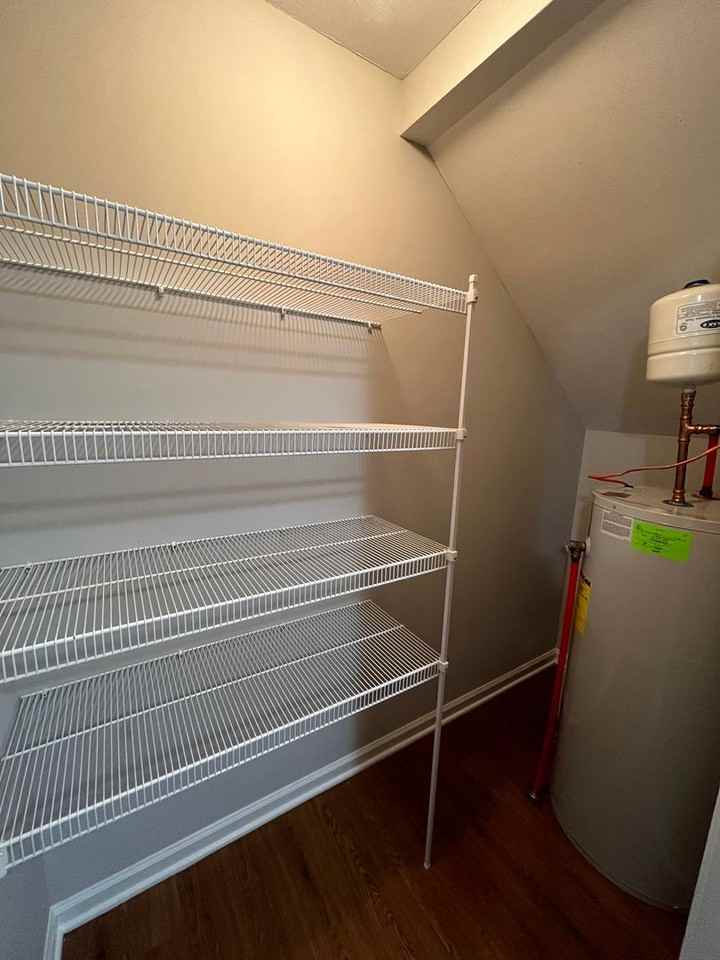 406 Upper Stone Ave - Photo 5 of 18