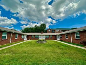7012 Jamieson Avenue #A - Photo 1 of 1