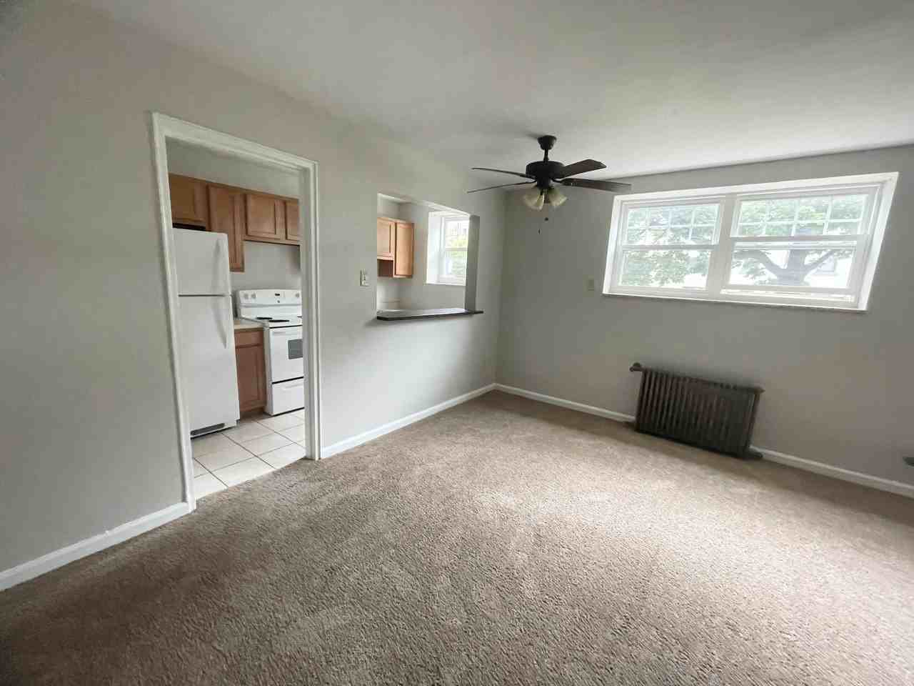 FRIENDSHIP COURT -- 162 - Photo 6 of 17