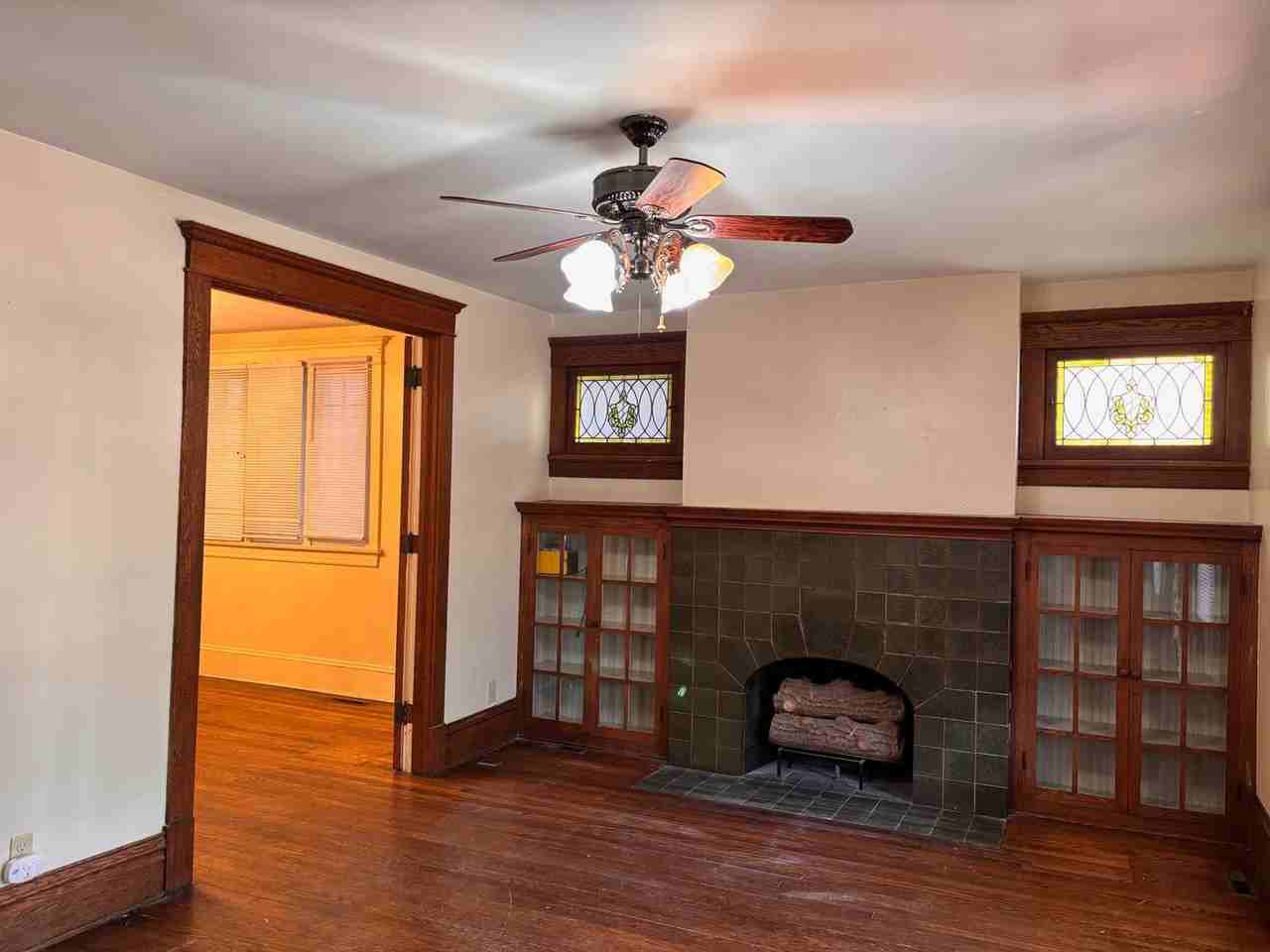 124 S Walnut St - Photo 5 of 14