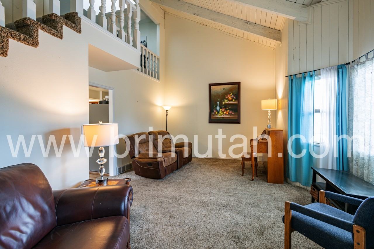 3565 E. Summer Estates Cir. - Photo 6 of 28