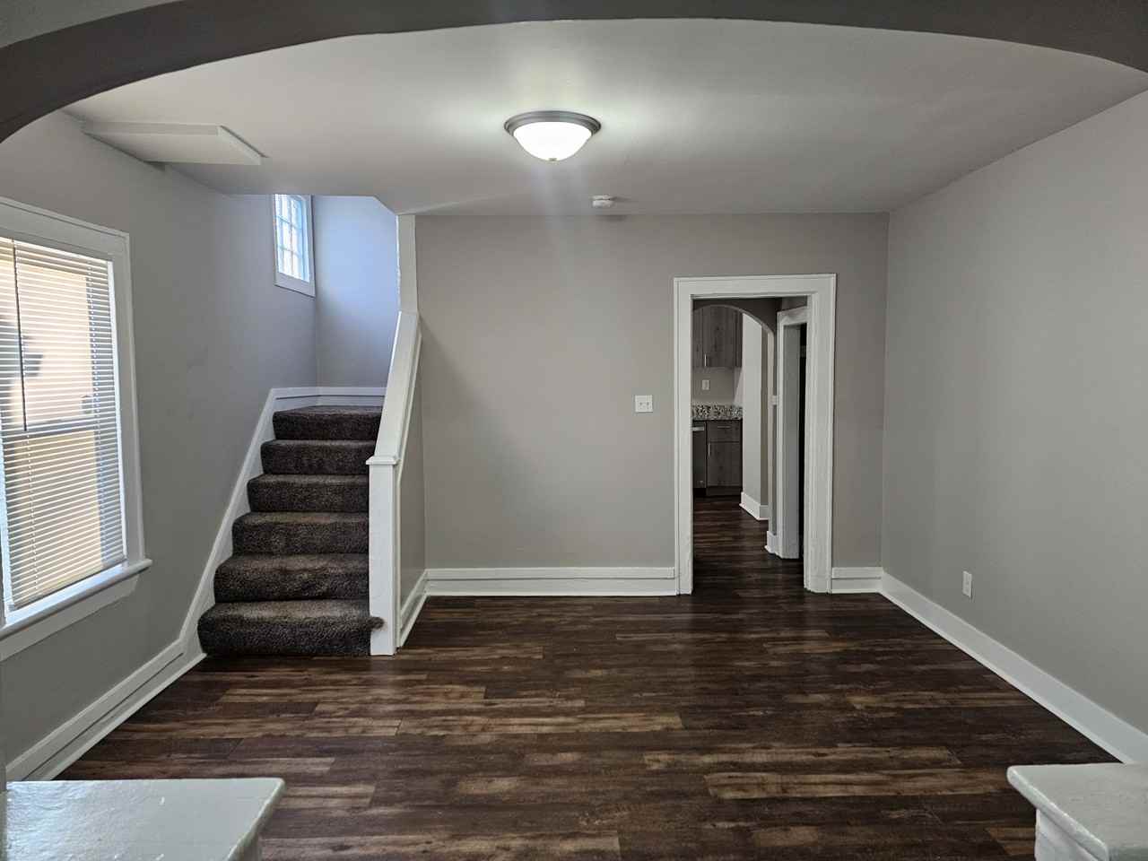 989 East 15th Avenue, Columbus, OH 43211 - Photo 4 of 11