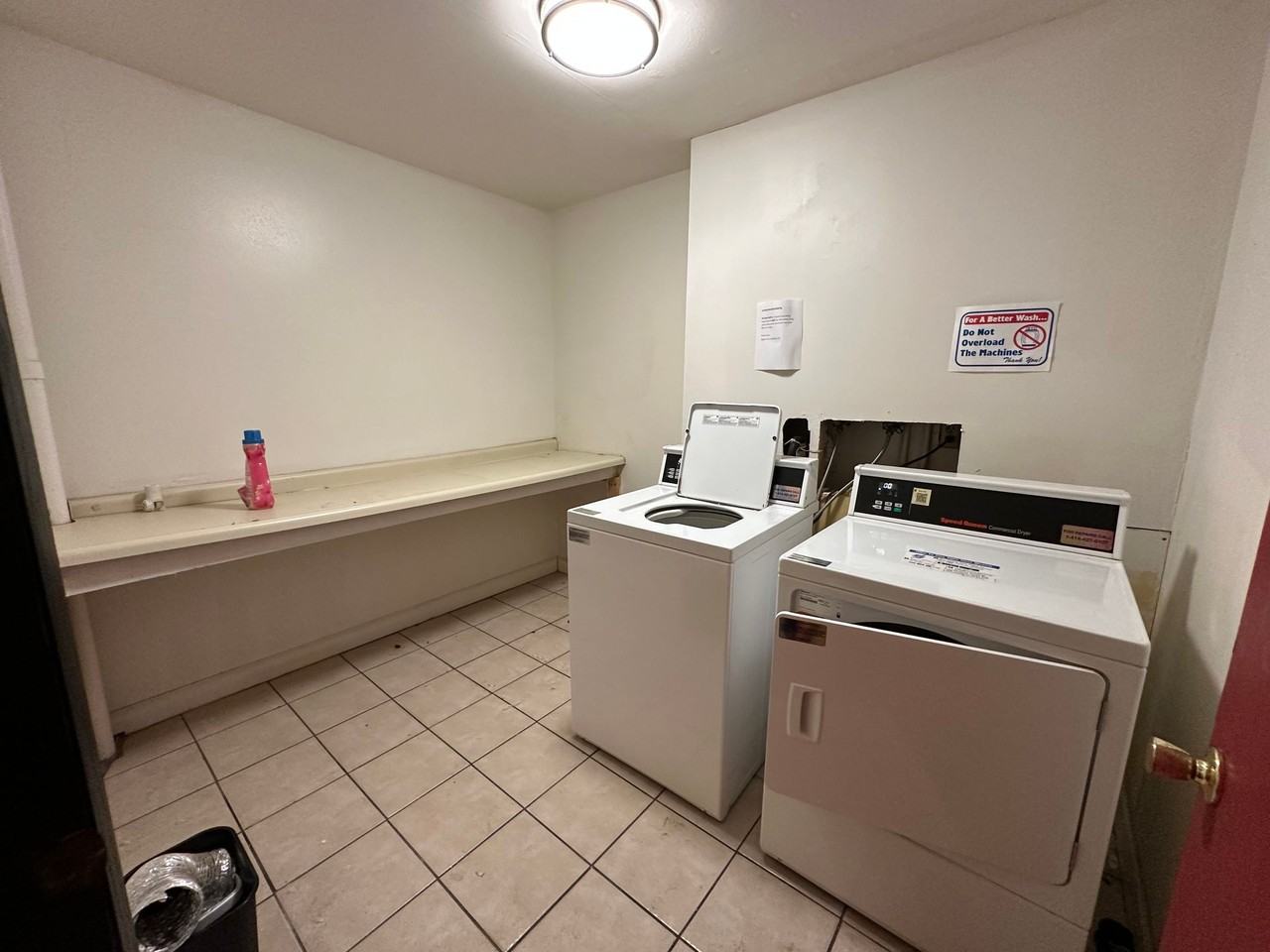 3069 Oakland - Photo 4 of 8