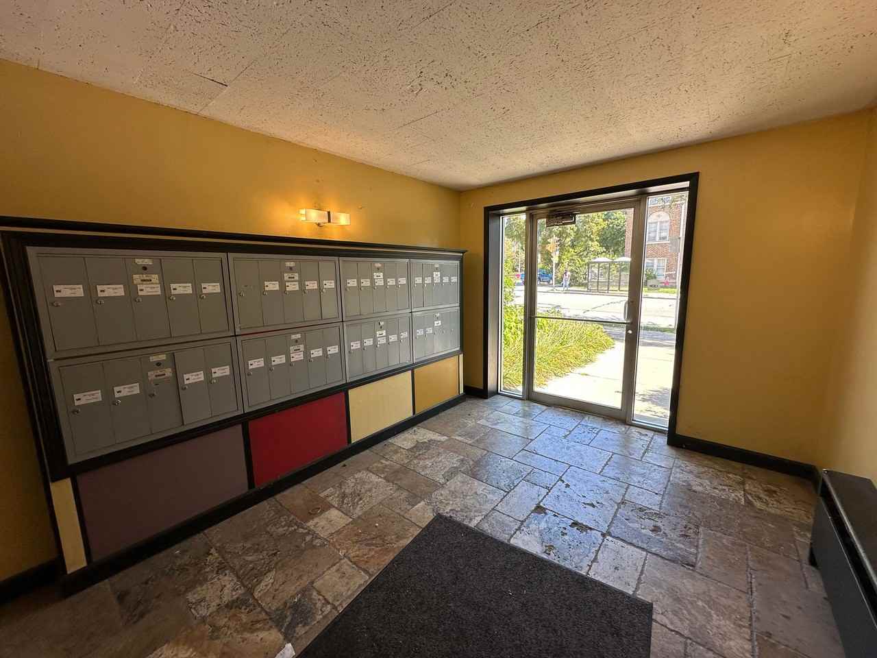 3069 Oakland - Photo 7 of 8