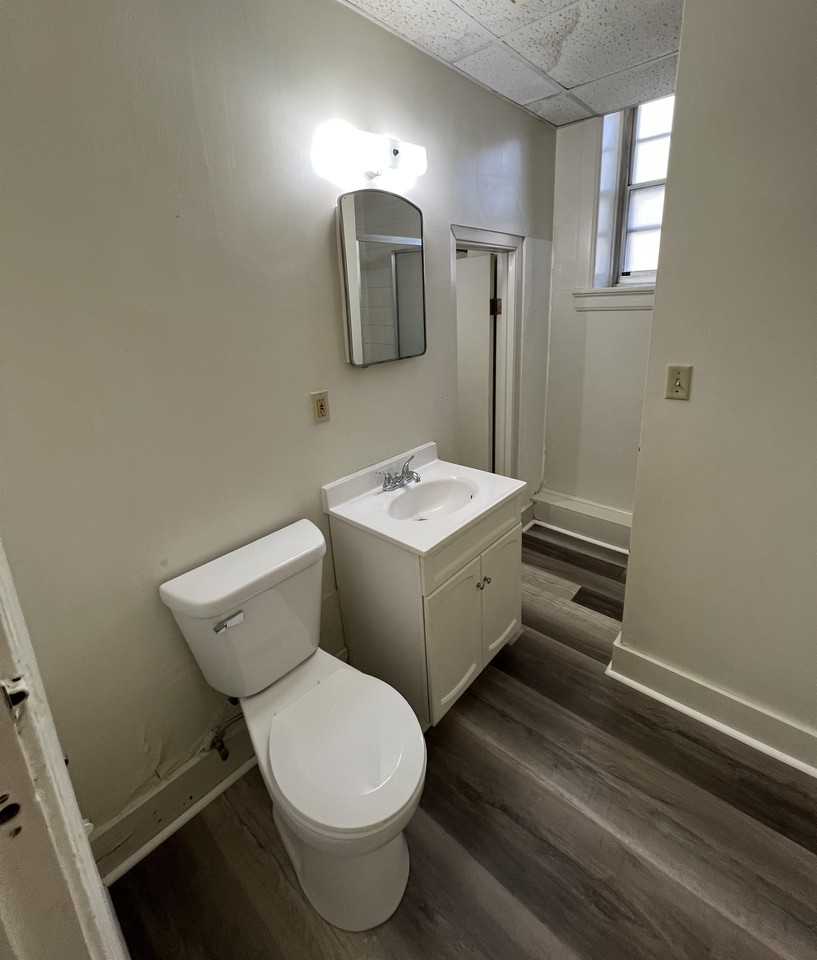 19 7th Ave SE - 39 Plex - Photo 4 of 28