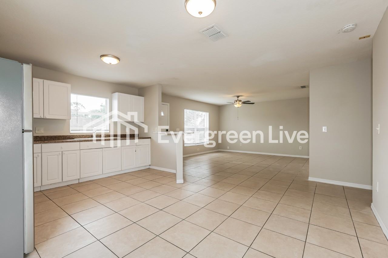 3616 N 55th St - Photo 5 of 15