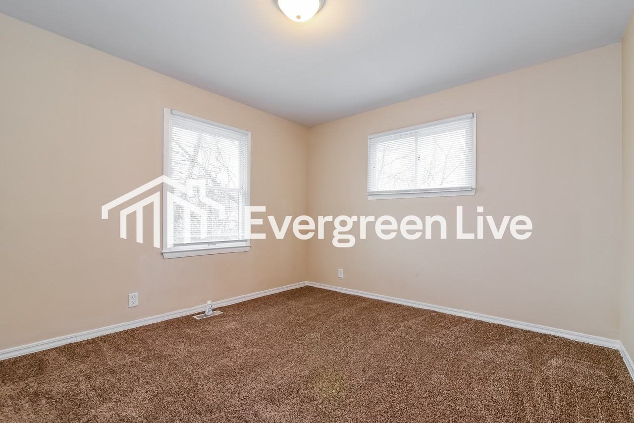 3514 Harvest Ave - Photo 2 of 8