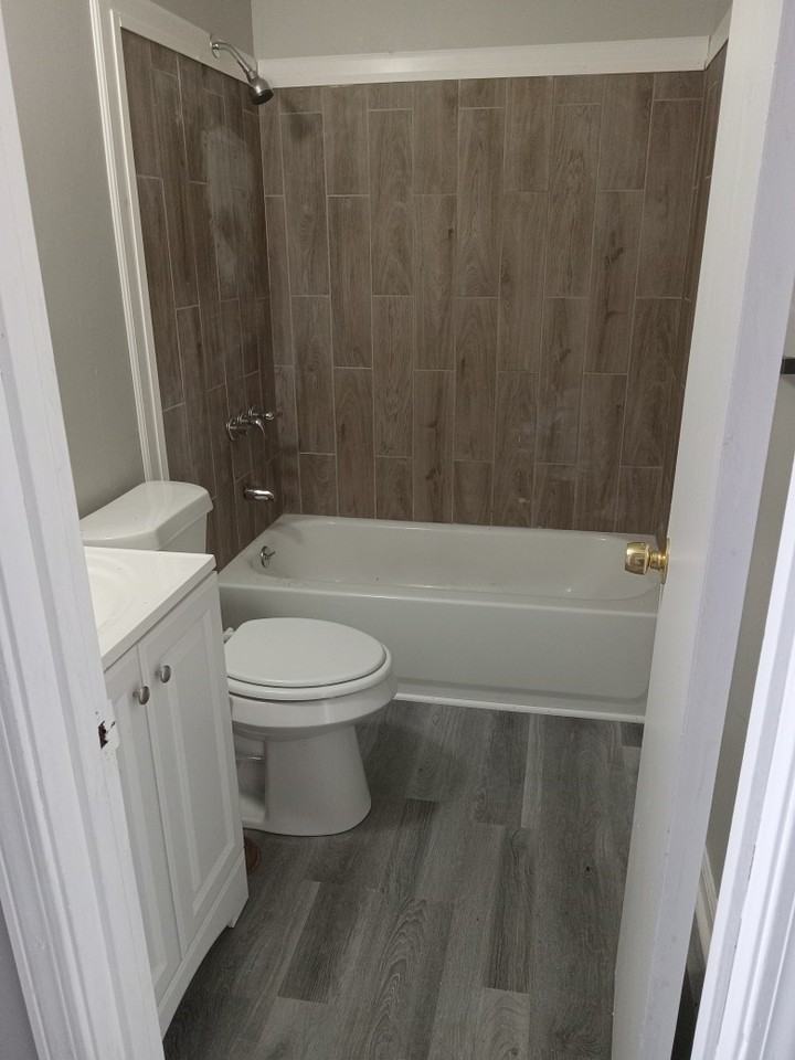 460 Richardson Road Southeast - Photo 7 of 10