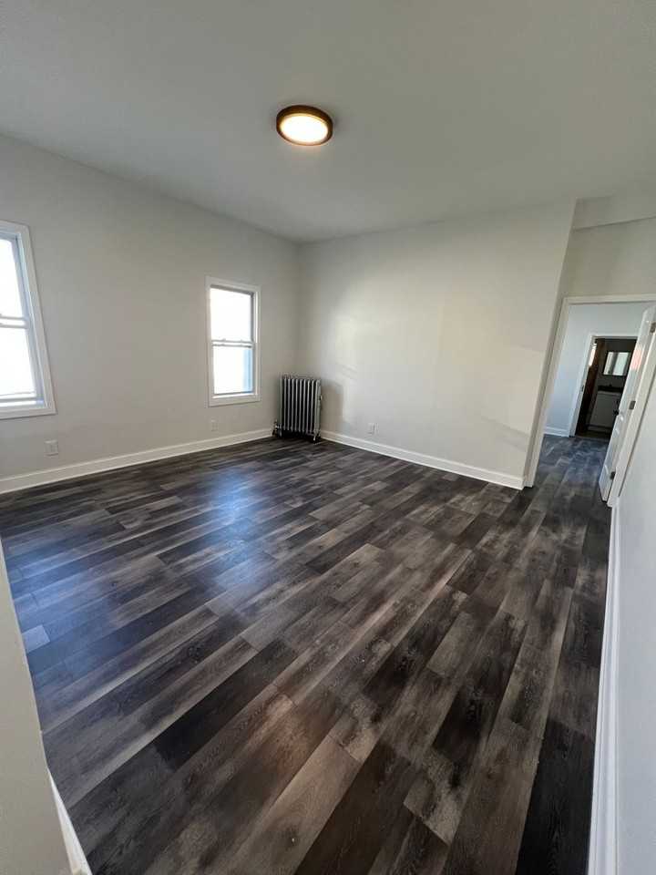 115 Northampton St #9 - Photo 3 of 8