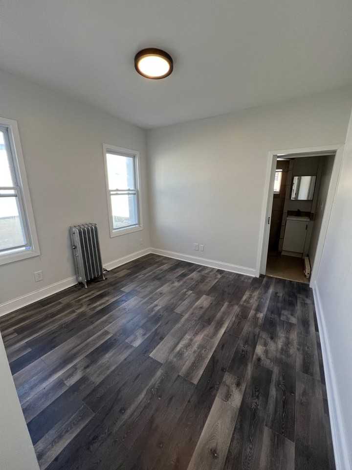 115 Northampton St #9 - Photo 5 of 8