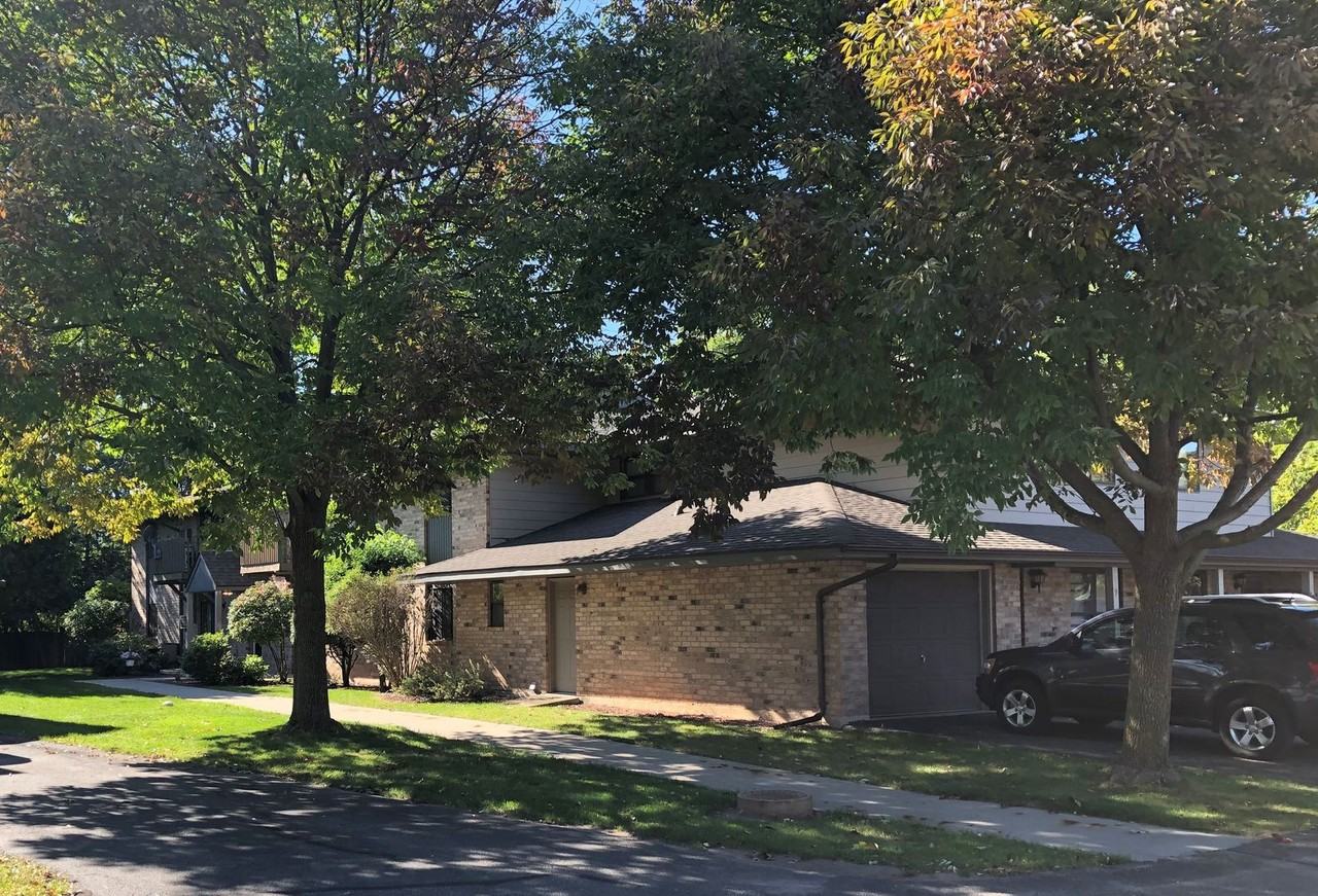 Spencer Village Apartments - Photo 2 of 10