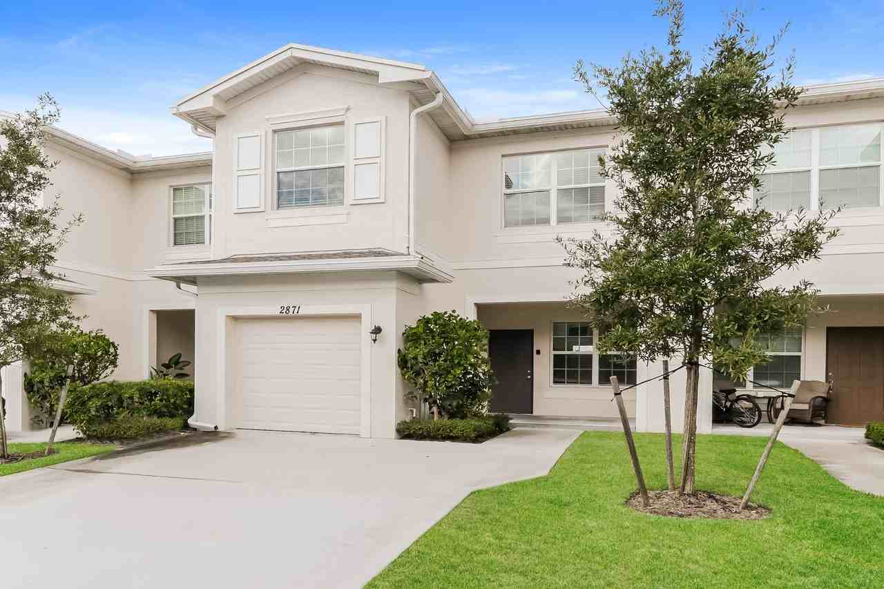 2871 Nw Treviso Cir - Photo 2 of 15