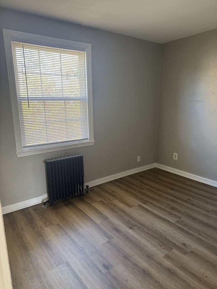 Kenwood Crossing - Photo 3 of 11