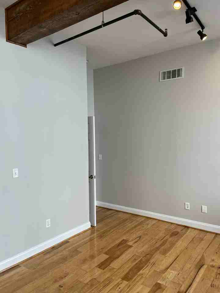 265 N Queen St #205 - Photo 7 of 29