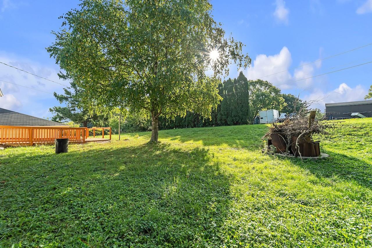 21795 Longview Drive - Photo 7 of 30