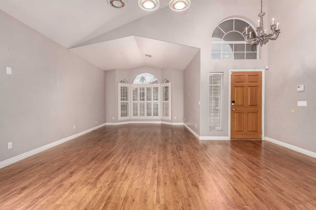 1284 N Conner Ave - Photo 6 of 50