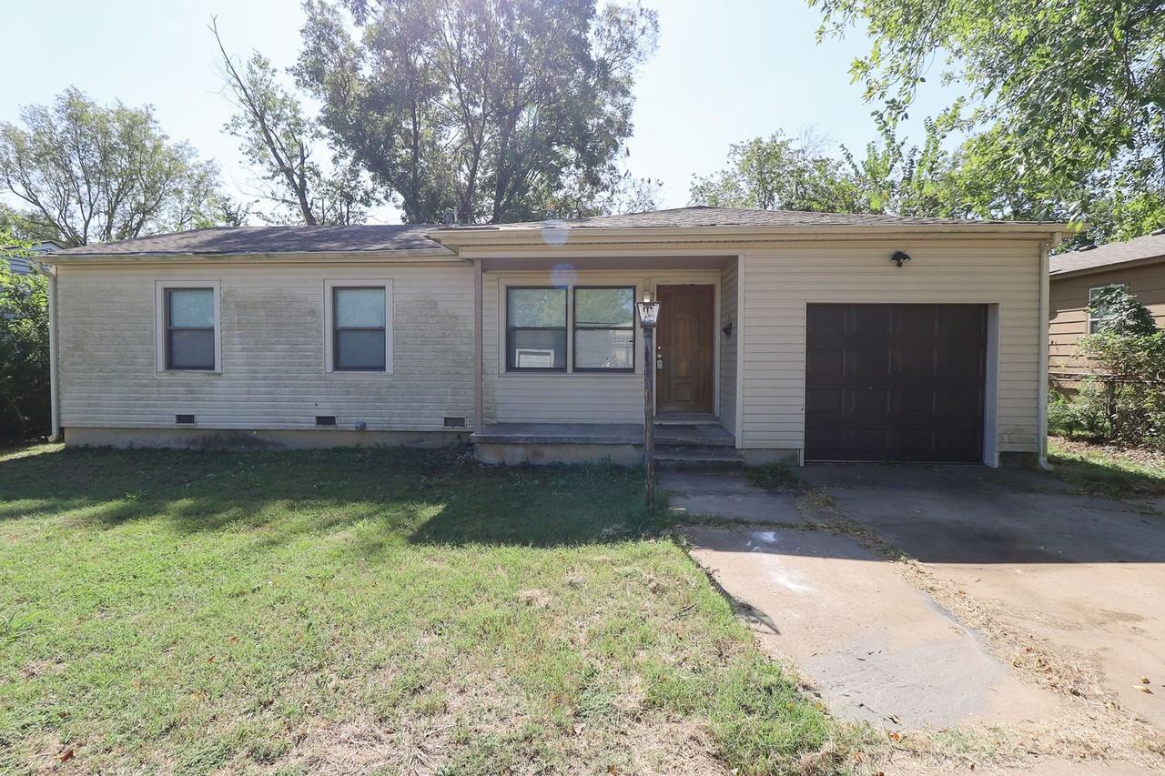 3718 W 45th Pl - Photo 2 of 28