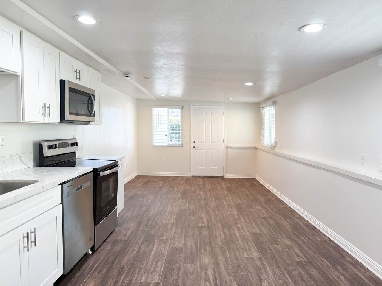 Helix Lane - Photo 2 of 10