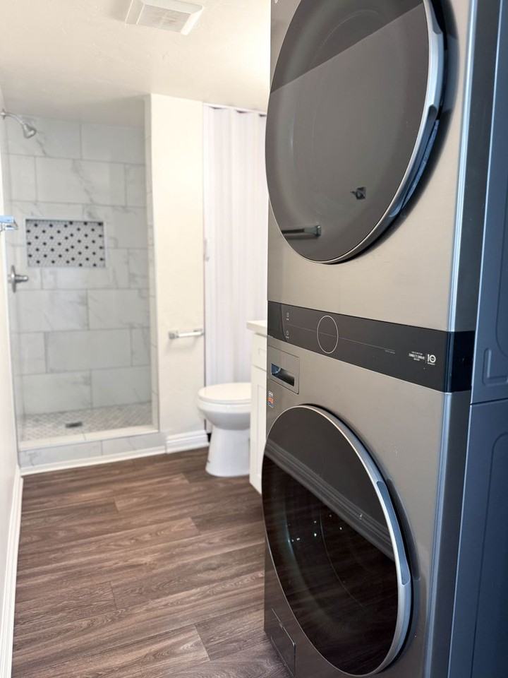 Helix Lane - Photo 3 of 10