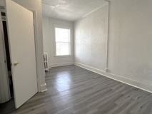 STELLA REALTY, LLC:[PANE][Stella II][AJ][SMA] 1017 S 10 ST [25 PLEX] - Photo 1 of 1