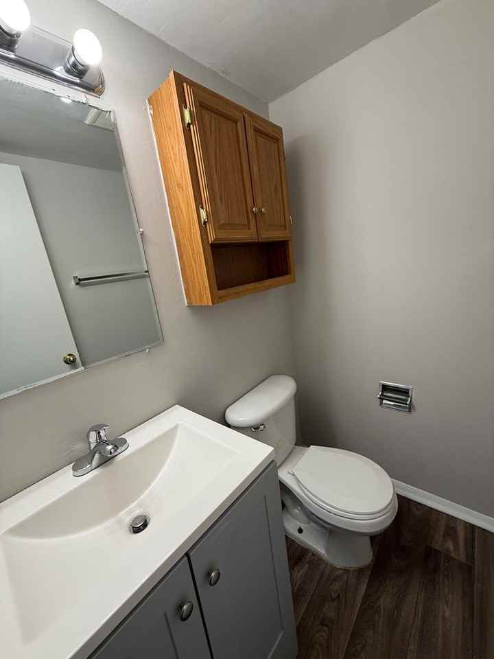 4805 Lakeside Dr - Photo 2 of 11