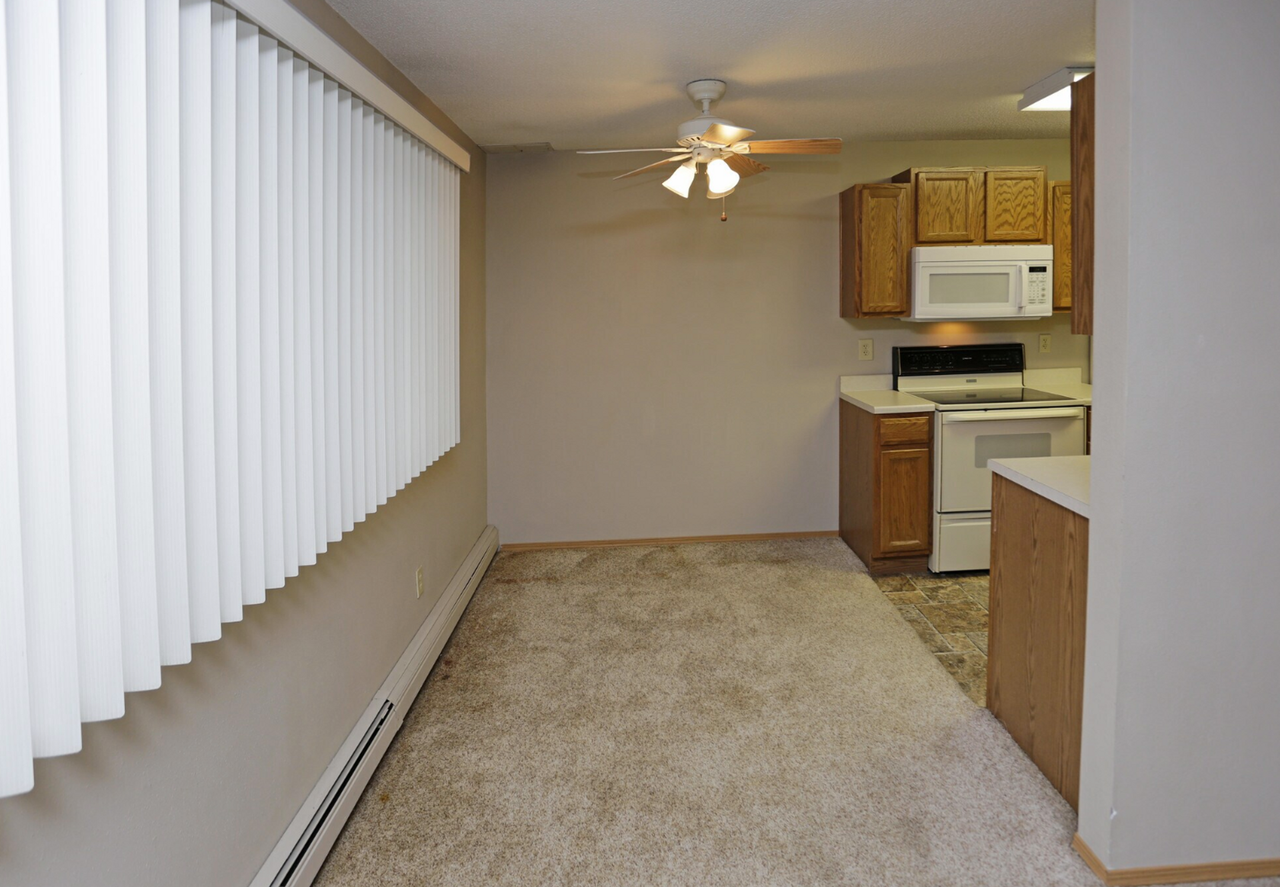 Walter Estates - Photo 7 of 9