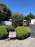 featured image of 1412 N Cherry St #9