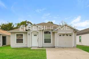 3050 Wavering Ln - Photo 1 of 1