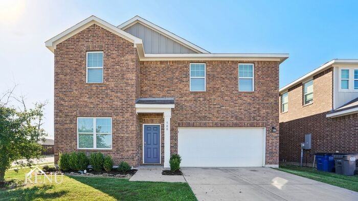 500 London Dr