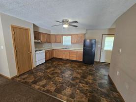 300 W Ford St - Photo 1 of 1