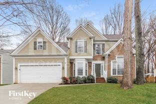 15722 Glencastle St - Photo 1 of 1