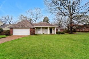 107 Whitewood Ln - Photo 1 of 1