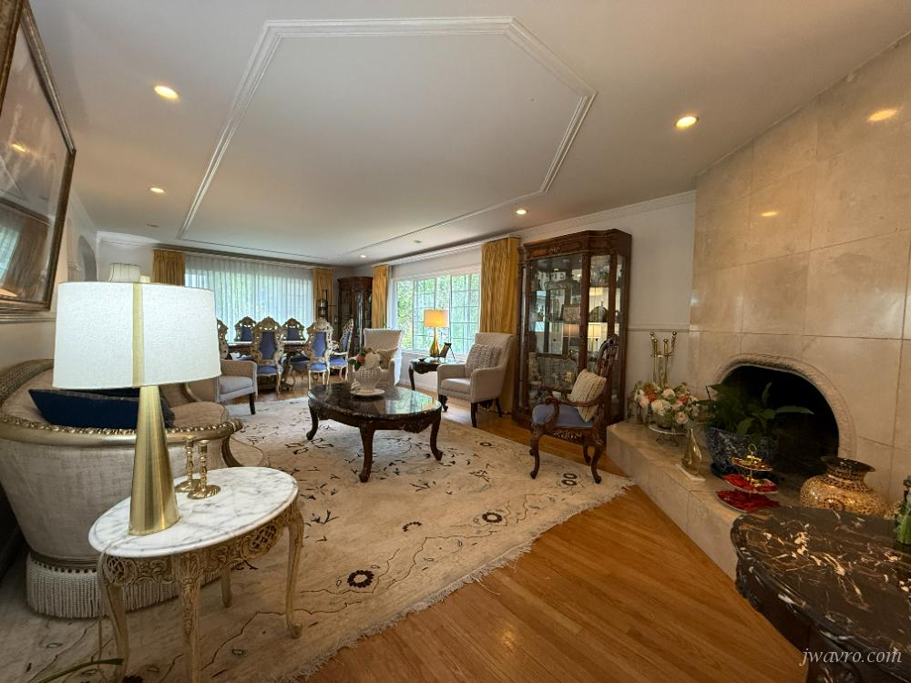 Tiptoe Lane & Canyon - Photo 3 of 29