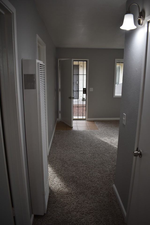 304 Sacramento St #B - Photo 3 of 7