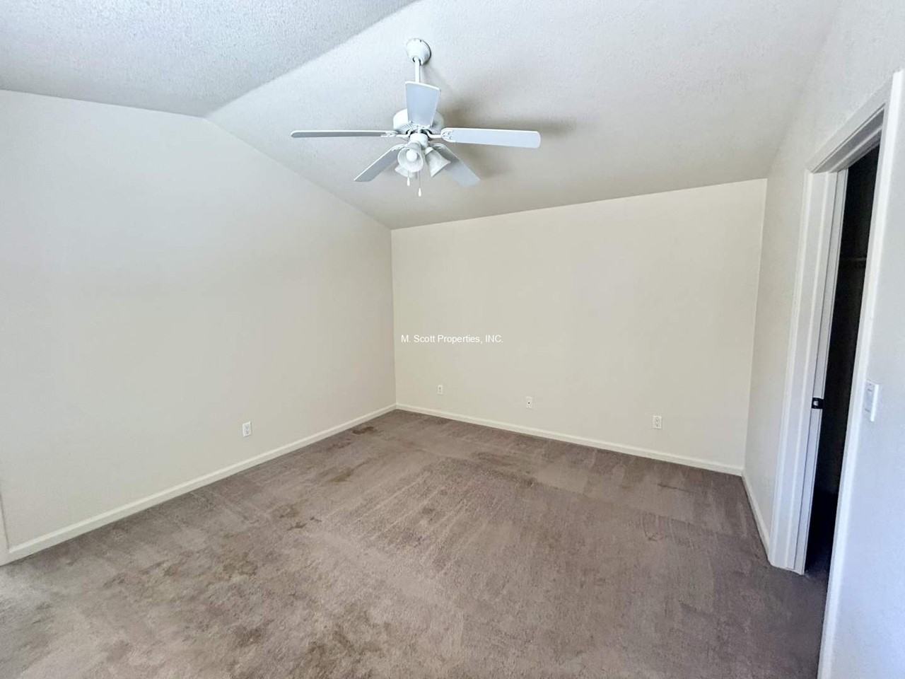 19 Conner Way #NA - Photo 2 of 12