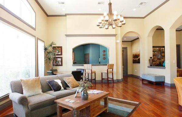 3400 Varsity Drive - Photo 3 of 9