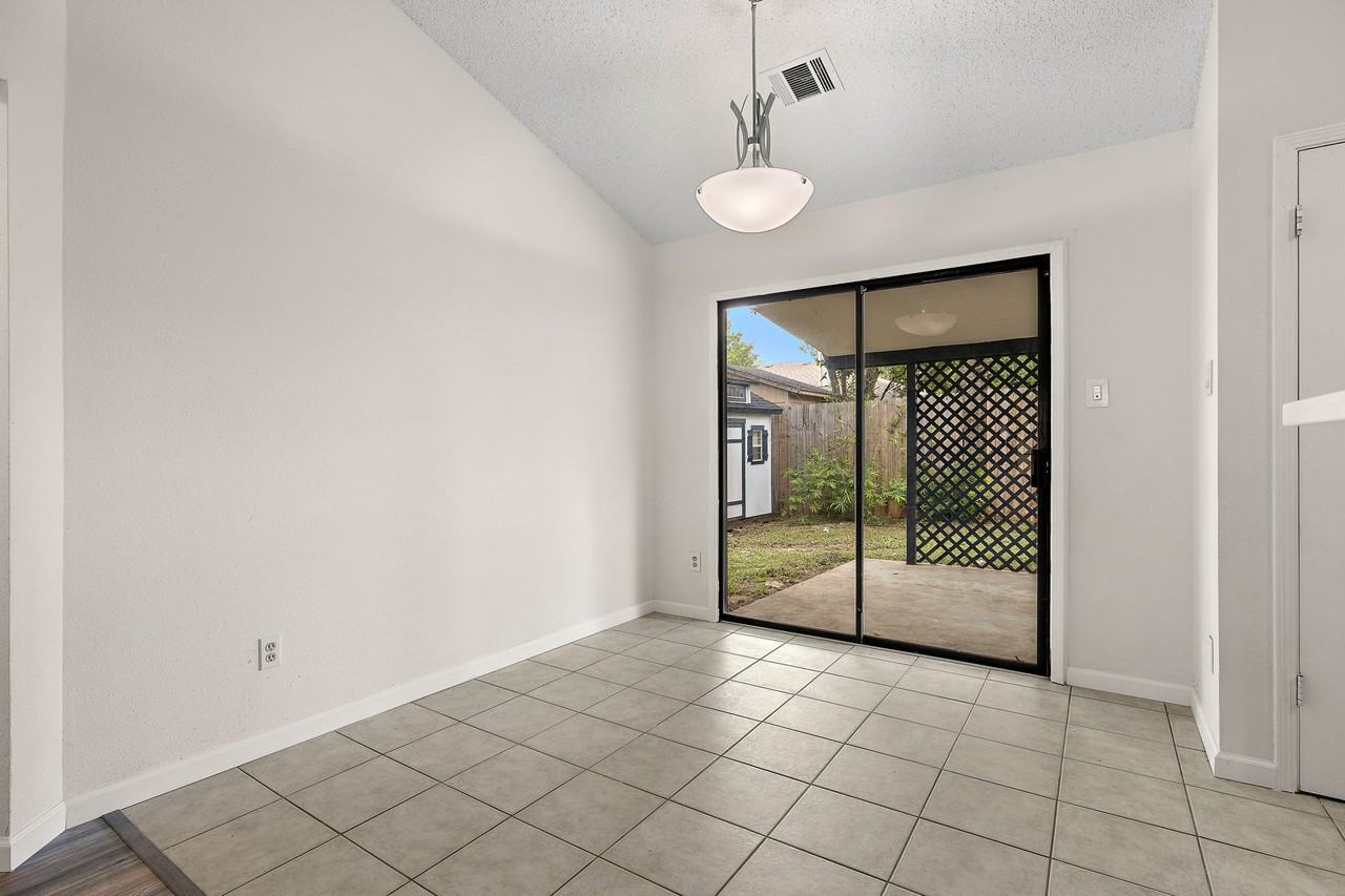 1705 Laurel Path #NA - Photo 4 of 14