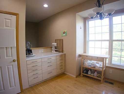 613 Village Pkwy #613 - Photo 2 of 24