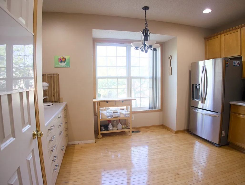 613 Village Pkwy #613 - Photo 3 of 24