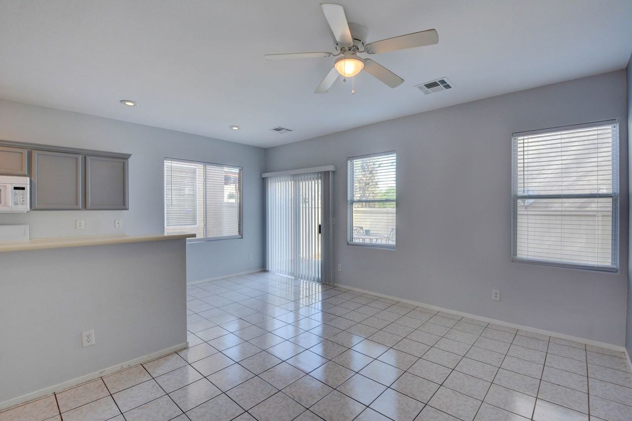 5924 W Santoli Ave - Photo 7 of 37